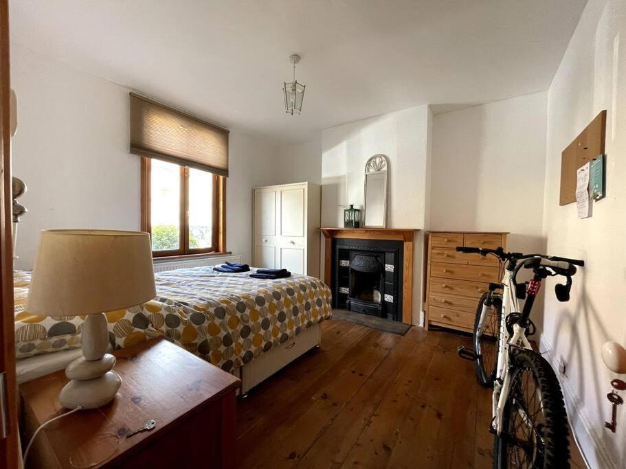 The Albany House Vacation Home Bath Bagian luar foto